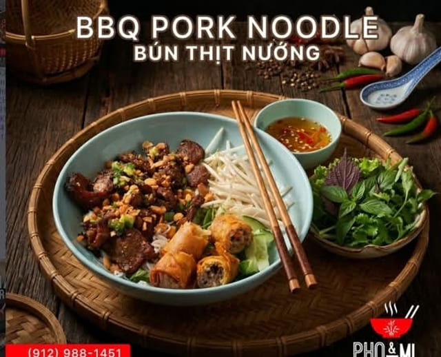 BBQ Pork Noodle / Bún Thịt Nướng.