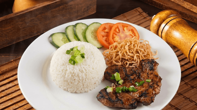 Broken Rice with Pork Chop, Shredded Pork Skin / Cơm Tấm Sườn, Bì.
